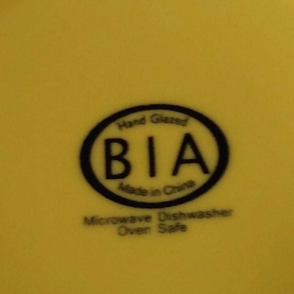 BIA Lemon 8 Ounce 5 1/4" Yellow Bowl - Picture 3 of 16